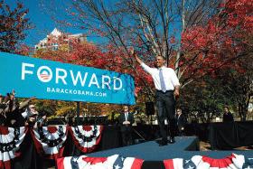 Barack-Obama-campaigning.jpg